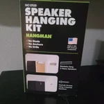 Hangman No Stud Hanging Kit Holds 30 Lbs - 2 Heavy & 4 Keyhole Speakers. Fixed Price $7.49.