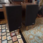 Pioneer Hpm 30 Pair Of Speakers 60W Rms 3WAY With Stands. Very Nice!. Fixed Price $260.00.